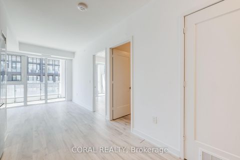 Photo 5 at 347 - 60 PRINCESS Street, Waterfront Communities C8, Toronto