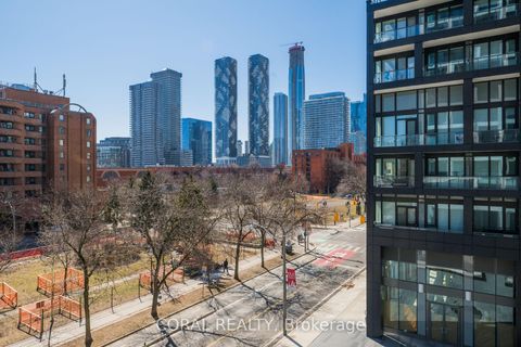 Photo 12 at 347 - 60 PRINCESS Street, Waterfront Communities C8, Toronto