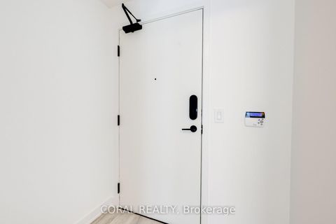 Photo 31 at 347 - 60 PRINCESS Street, Waterfront Communities C8, Toronto