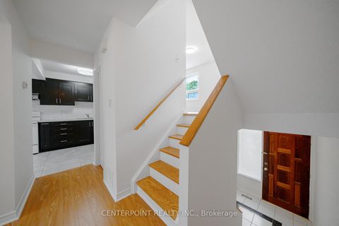 Photo 4 at 42 Sego Royal Way, Hillcrest Village, Toronto