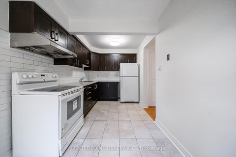 Photo 7 at 42 Sego Royal Way, Hillcrest Village, Toronto