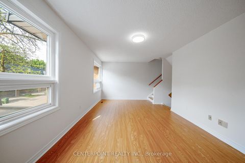 Photo 10 at 42 Sego Royal Way, Hillcrest Village, Toronto