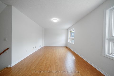 Photo 11 at 42 Sego Royal Way, Hillcrest Village, Toronto