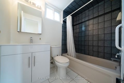 Photo 19 at 42 Sego Royal Way, Hillcrest Village, Toronto