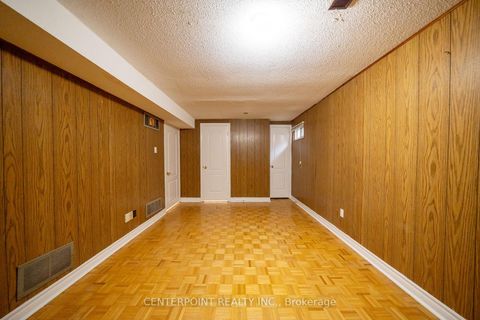 Photo 23 at 42 Sego Royal Way, Hillcrest Village, Toronto