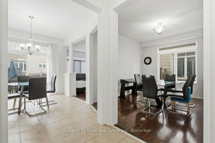 Photo 3 at 4827 Columbus Drive, Alton, Burlington