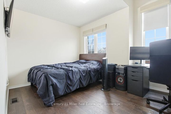 Photo 16 at 4827 Columbus Drive, Alton, Burlington