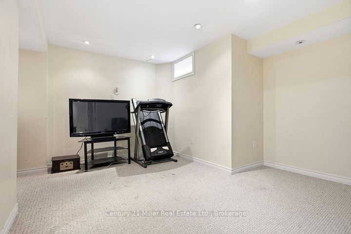 Photo 27 at 4827 Columbus Drive, Alton, Burlington