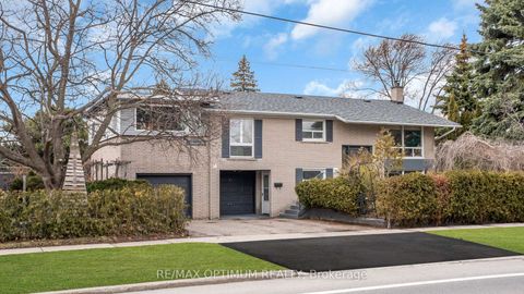 Photo 1 at 1 Dundee Drive, York University Heights, Toronto