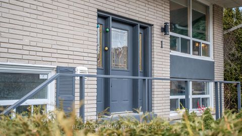 Photo 8 at 1 Dundee Drive, York University Heights, Toronto