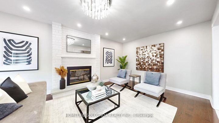 Photo 7 at 310 Airdrie Drive, East Woodbridge, Vaughan