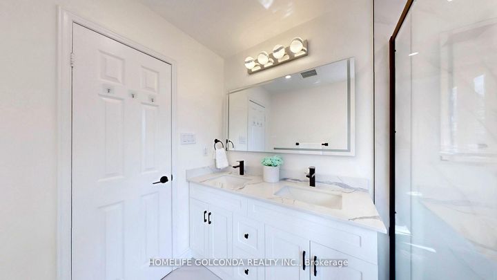 Photo 33 at 310 Airdrie Drive, East Woodbridge, Vaughan