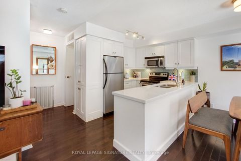 Photo 1 at 838 - 46 Western Battery Road, Niagara, Toronto