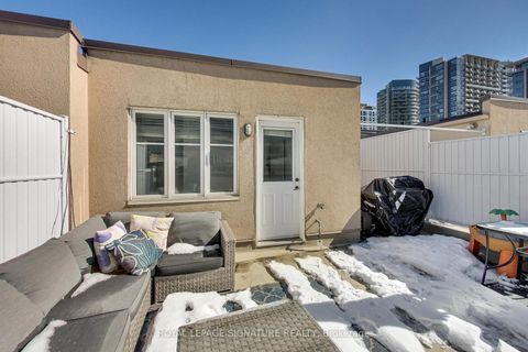Photo 16 at 838 - 46 Western Battery Road, Niagara, Toronto