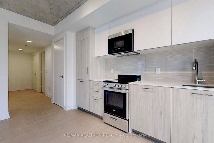 Photo 10 at 1606 - 65 Mutual Street, Yonge Corridor, Toronto