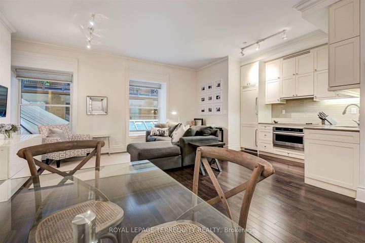 Photo 5 at 332 - 22 Leader Lane, Yonge Corridor, Toronto