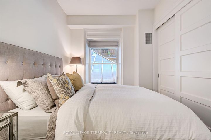 Photo 8 at 332 - 22 Leader Lane, Yonge Corridor, Toronto