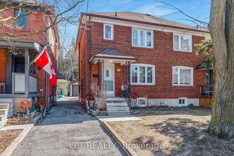 Photo 2 at 89 Highfield Road, Coxwell, Toronto