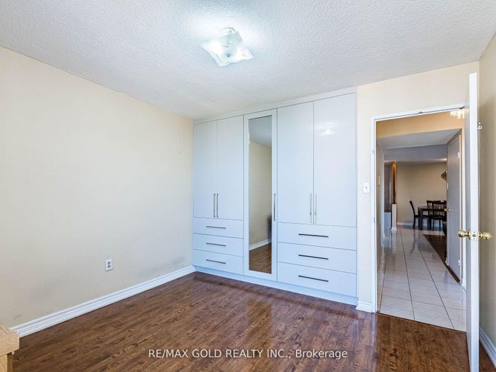 Photo 34 at 1010 - 17 Knightsbridge Road, Queen Street Corridor, Brampton