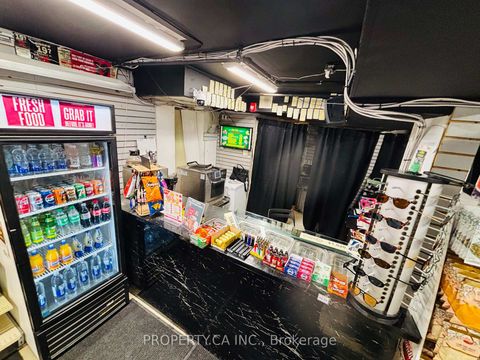 Photo 3 at 97 Carlton Street, Yonge Corridor, Toronto