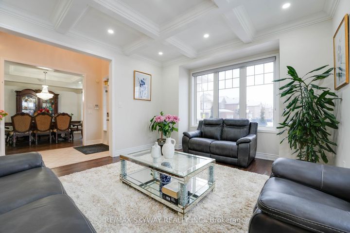 Photo 7 at 67 Veterans Drive, Northwest Brampton, Brampton