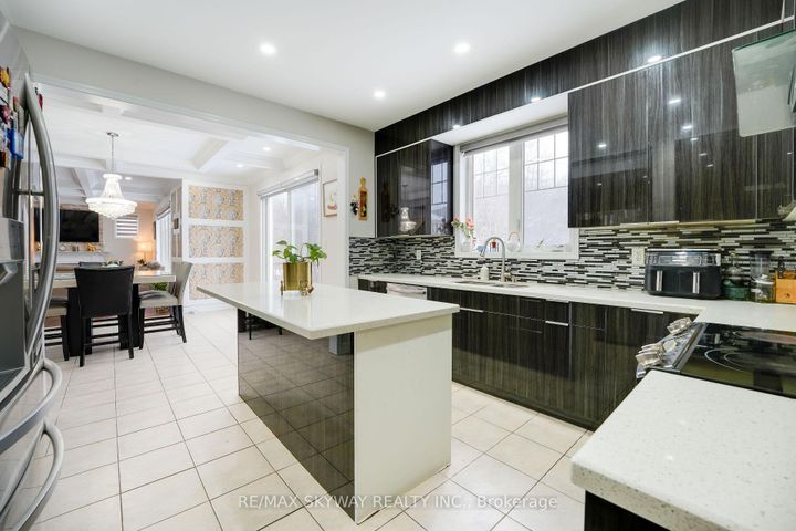 Photo 19 at 67 Veterans Drive, Northwest Brampton, Brampton