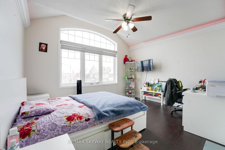 Photo 35 at 67 Veterans Drive, Northwest Brampton, Brampton