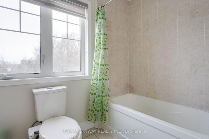 Photo 37 at 67 Veterans Drive, Northwest Brampton, Brampton