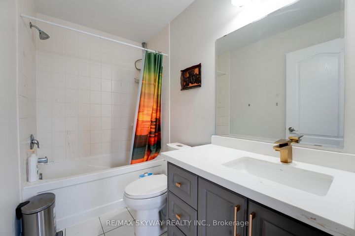 Photo 39 at 67 Veterans Drive, Northwest Brampton, Brampton