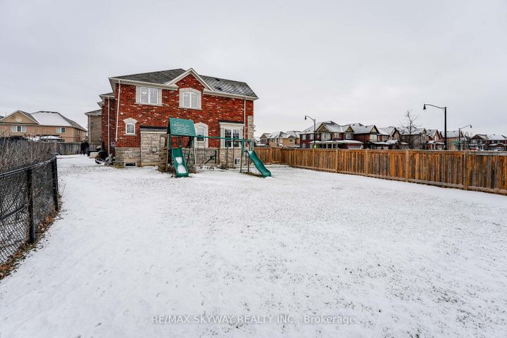 Photo 48 at 67 Veterans Drive, Northwest Brampton, Brampton