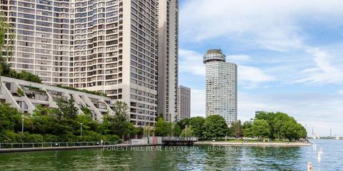 Photo 1 at #1004 - 33 HARBOUR Square, Waterfront Communities C1, Toronto