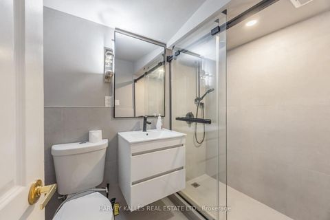 Photo 14 at 178 Three Valleys Drive, Donalda, Toronto