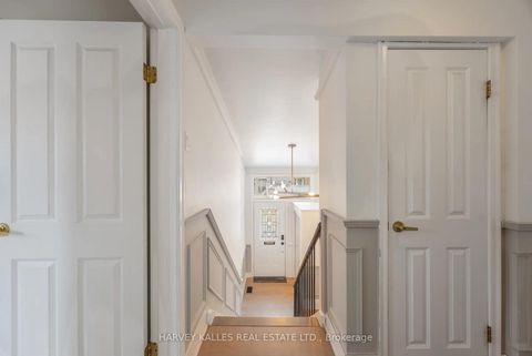 Photo 18 at 178 Three Valleys Drive, Donalda, Toronto