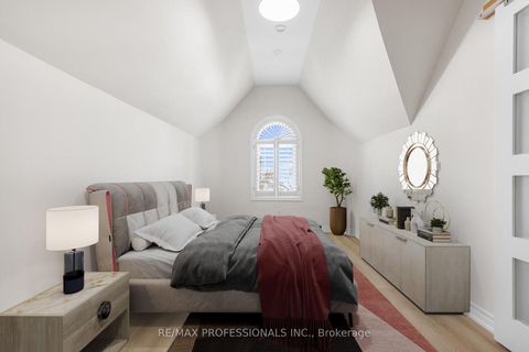 Photo 23 at C - 253 Wellesley Street E, South St. James Town, Toronto