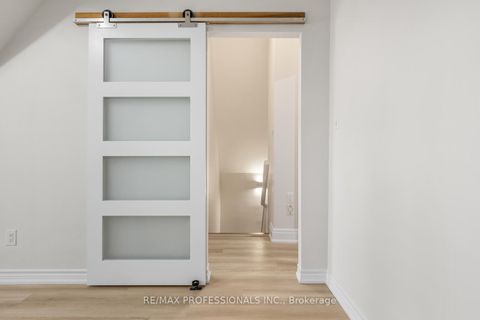 Photo 24 at C - 253 Wellesley Street E, South St. James Town, Toronto