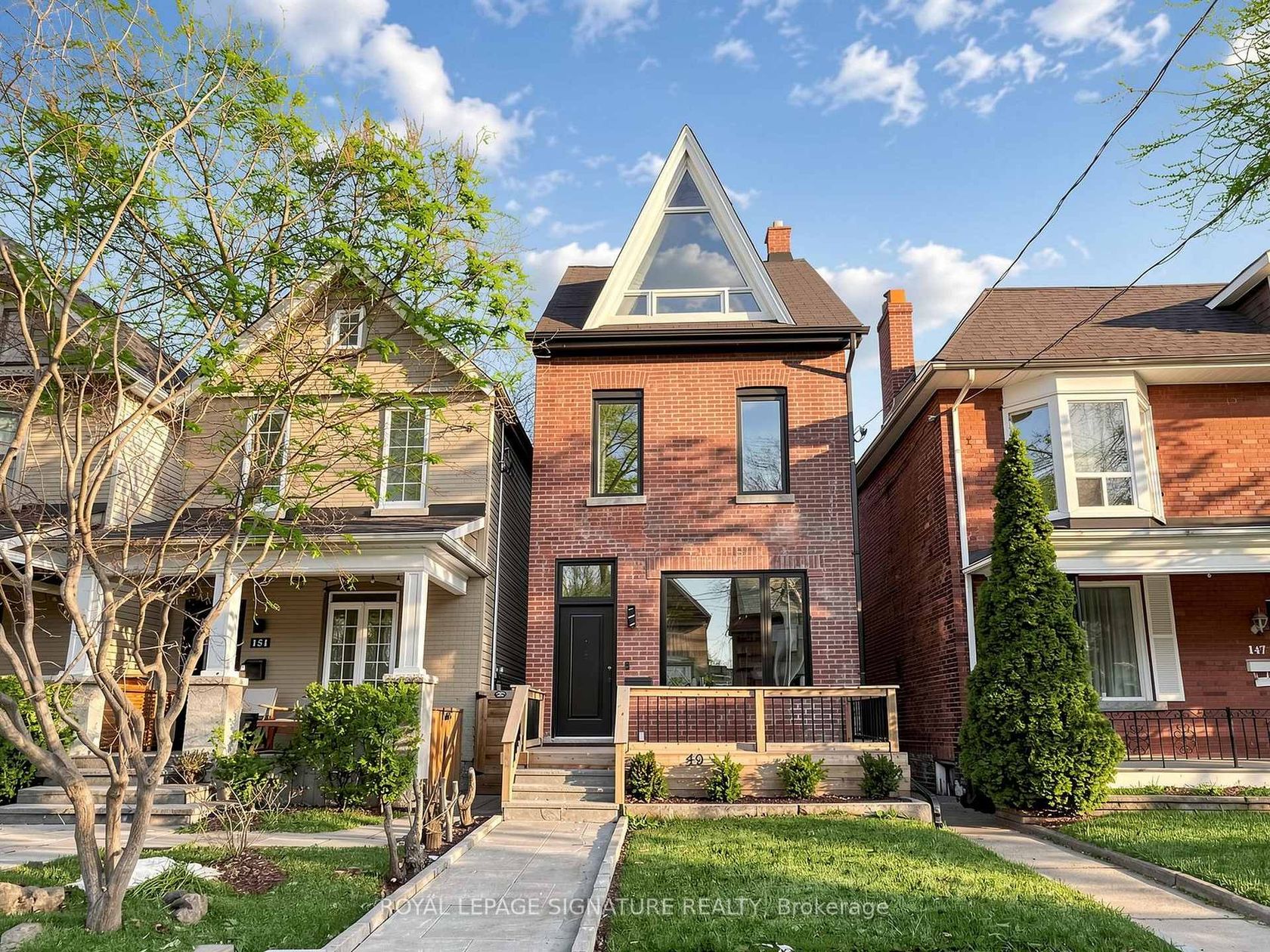 149 Victor Avenue, North Riverdale, Toronto 