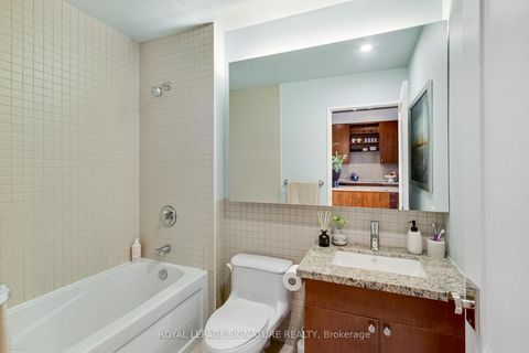 Photo 15 at 718 - 1005 King Street W, Niagara, Toronto