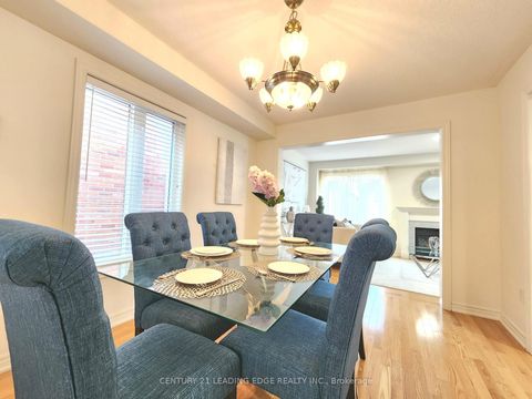 Photo 5 at 93 Treasure Hill Road, Maple, Vaughan