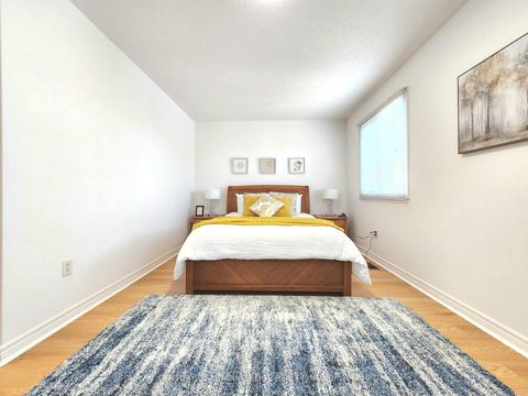 Photo 15 at 93 Treasure Hill Road, Maple, Vaughan