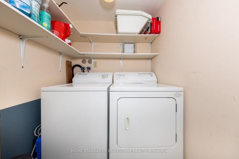 Photo 20 at 205 - 7601 Bathurst Street W, Yorkhill, Vaughan