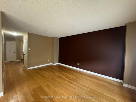 Photo 4 at 27 Dawson Crescent, Hills of St Andrew, Aurora