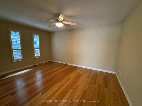 Photo 8 at 27 Dawson Crescent, Hills of St Andrew, Aurora