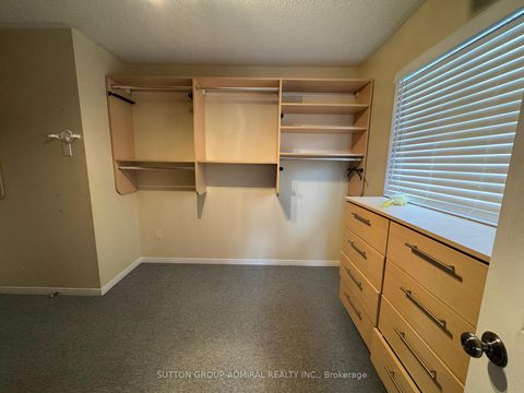 Photo 10 at 27 Dawson Crescent, Hills of St Andrew, Aurora