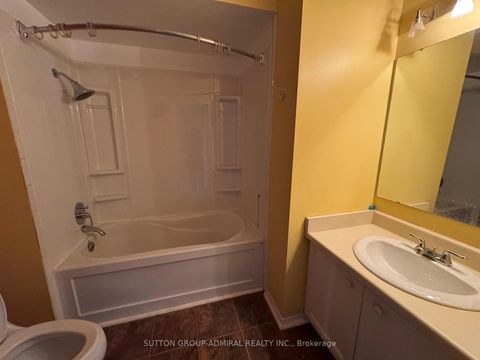 Photo 15 at 27 Dawson Crescent, Hills of St Andrew, Aurora