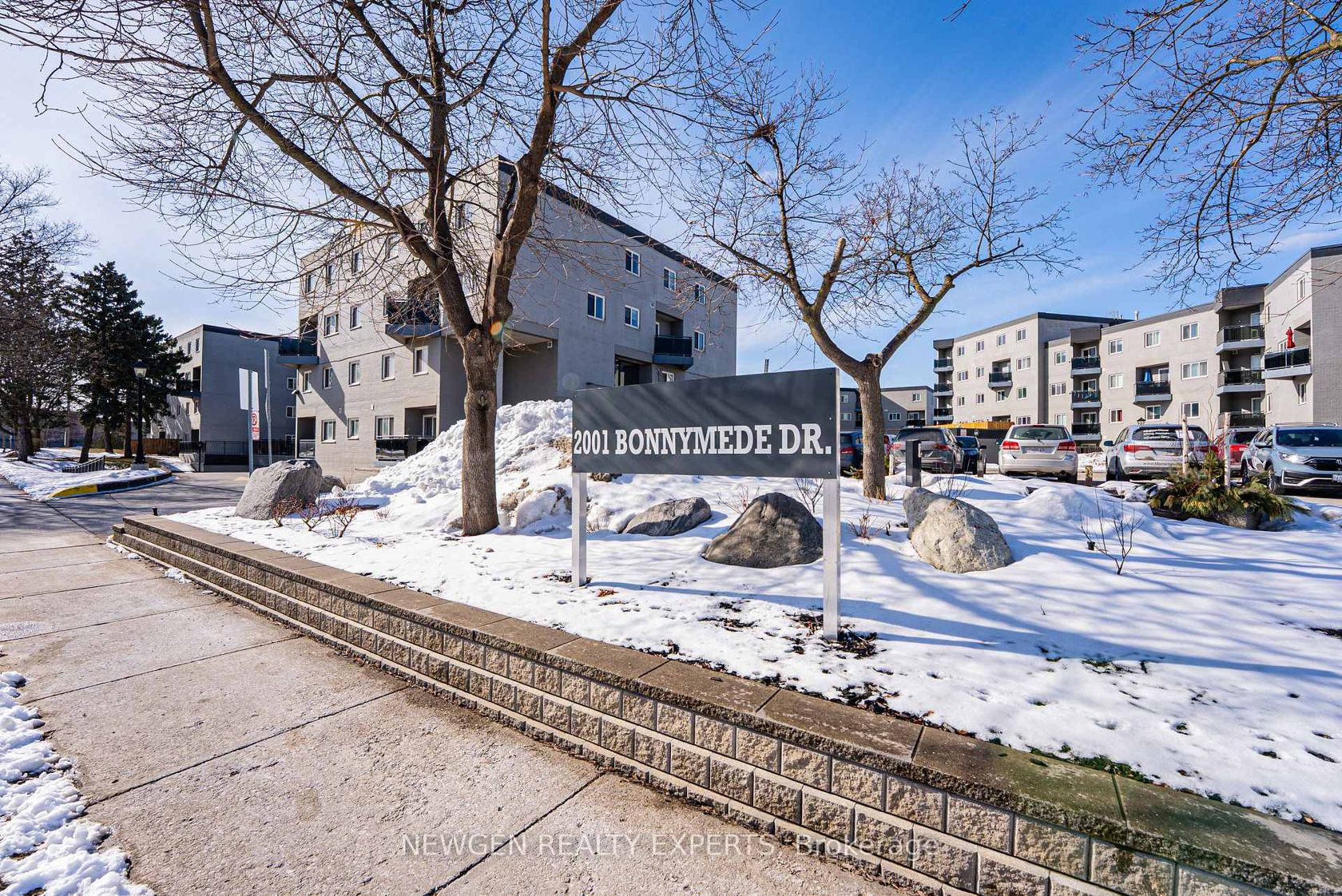 88 - 2001 Bonnymede Drive, Clarkson, Mississauga 