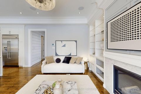 Photo 13 at 122 Parkview Avenue, Willowdale East, Toronto