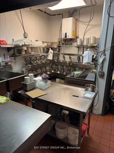 Photo 5 at 5205 Yonge Street, Willowdale East, Toronto