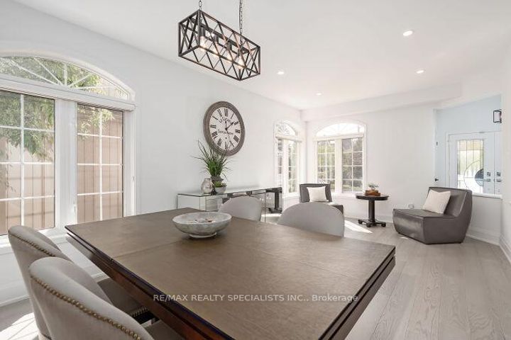 Photo 8 at 7123 White Pine Court, Meadowvale Village, Mississauga