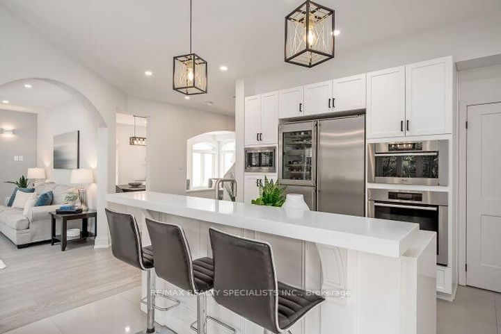 Photo 13 at 7123 White Pine Court, Meadowvale Village, Mississauga