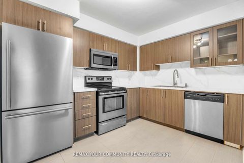 Photo 4 at 420 - 75 Norman Bethune Avenue, Beaver Creek Business Park, Richmond Hill